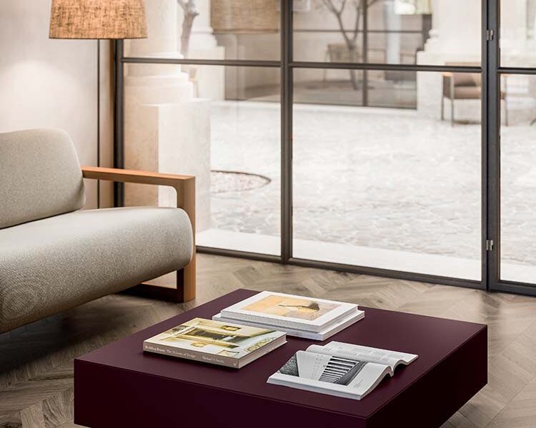 T05 Coffee Tables