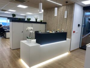 Reception Z1 karşılama bankosu 41. görsel