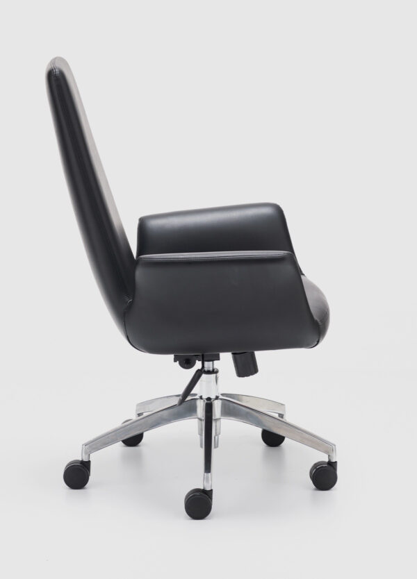 Rega, çalışma koltuğu