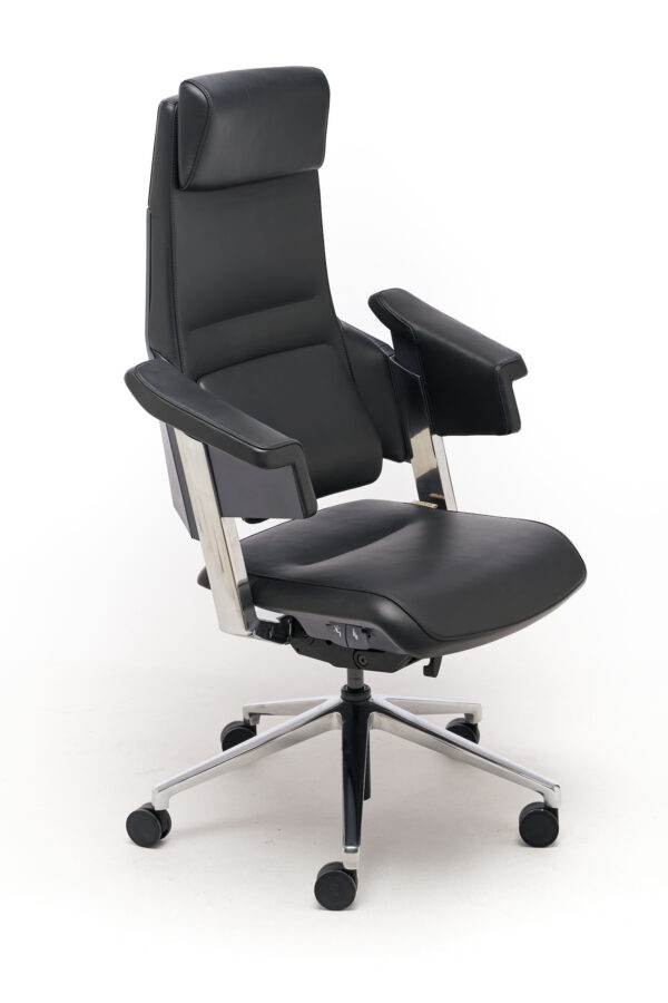 Starlux, çalışma koltuğu