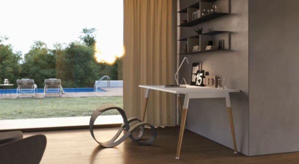 Moon, çalışma koltuğu