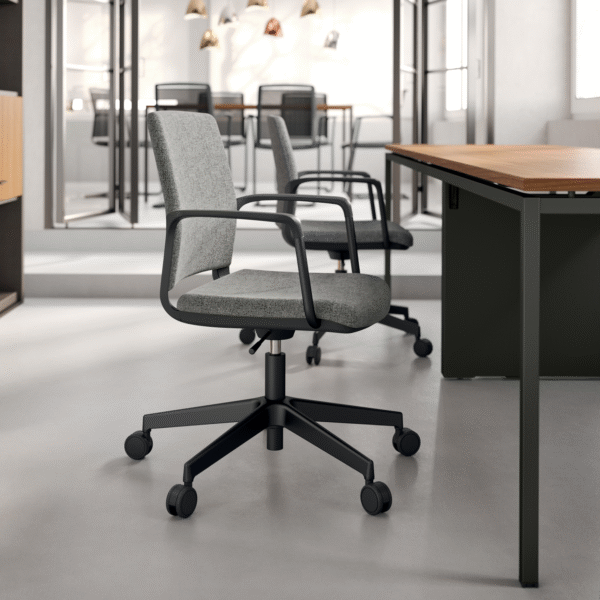 Cloud, toplantı koltuğu