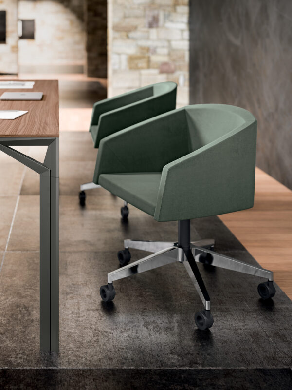 Alias, çok amaçlı koltuk