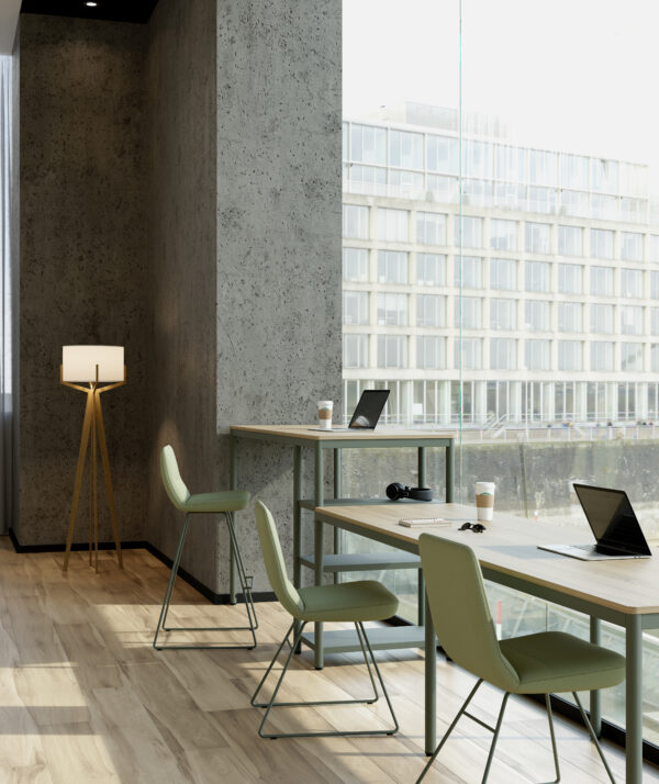 Cage, çalışma masası